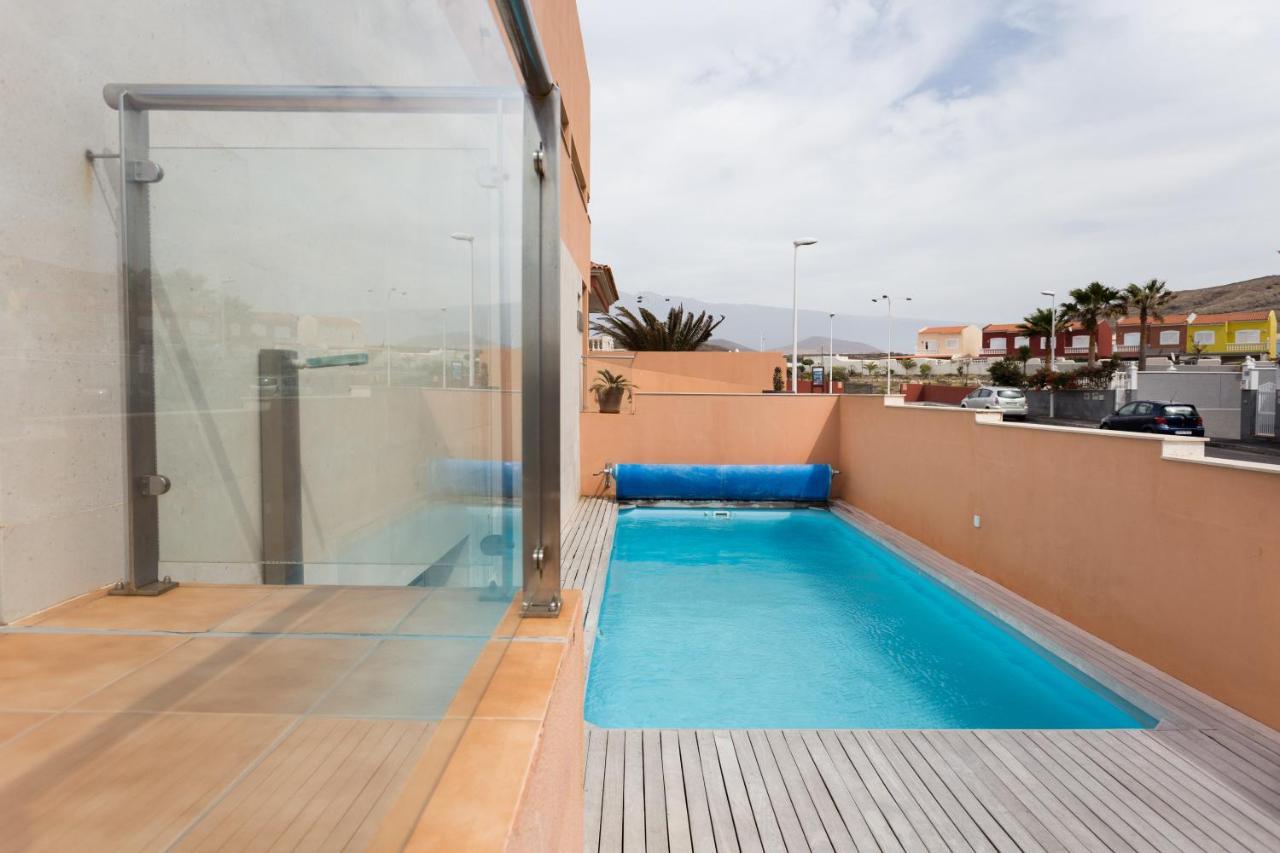 Modern House With Private Swimming Pool Villa El Medano  Exterior photo